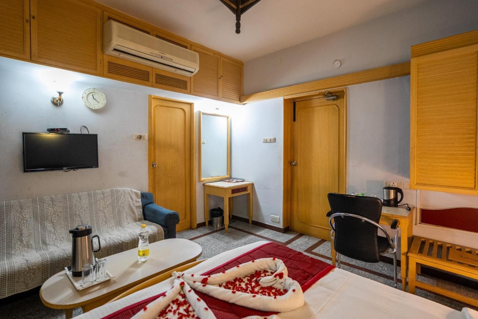 Sree Bharani Hotels Tirunelveli Kültér fotó
